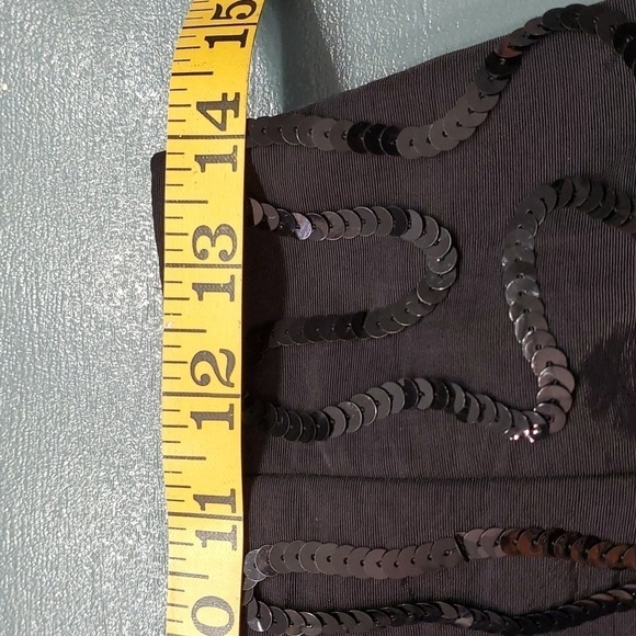 Talbots satin skirt with sequins. Completely lined. Waist 28". Top to bo… - Picture 4 of 9